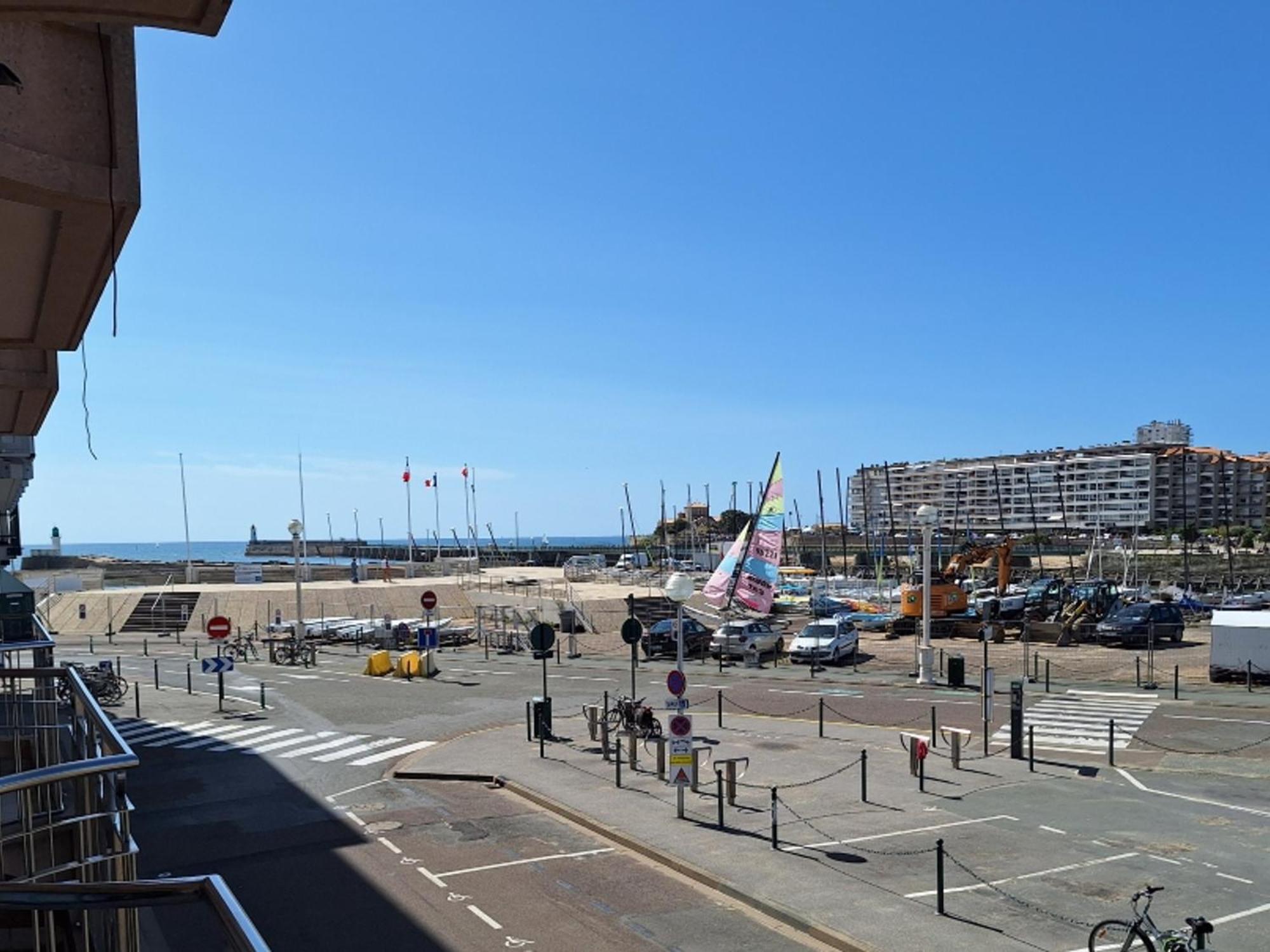 Studio Alcove - Face Au Chenal, 50M Plage/Port, 700M Centre-Ville, Capacite 3 Pers., Confort Moderne - Fr-1-331-202 لي سابلِ دولونْ المظهر الخارجي الصورة